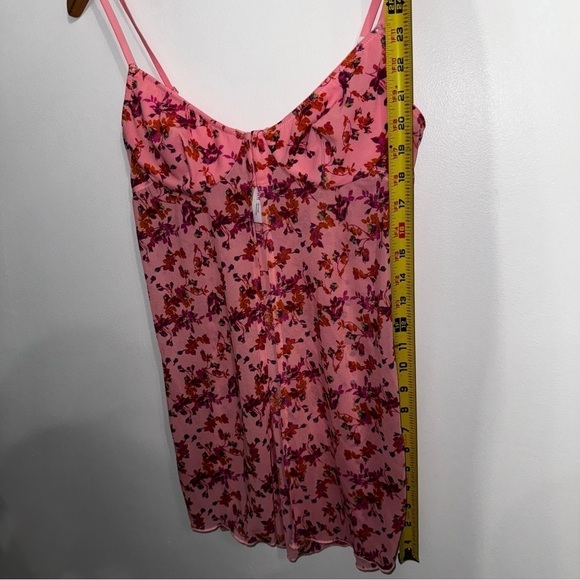 NWT Out From Under Carly Girl Crush Longline Flyaway Cami size medium - Picture 12 of 16
